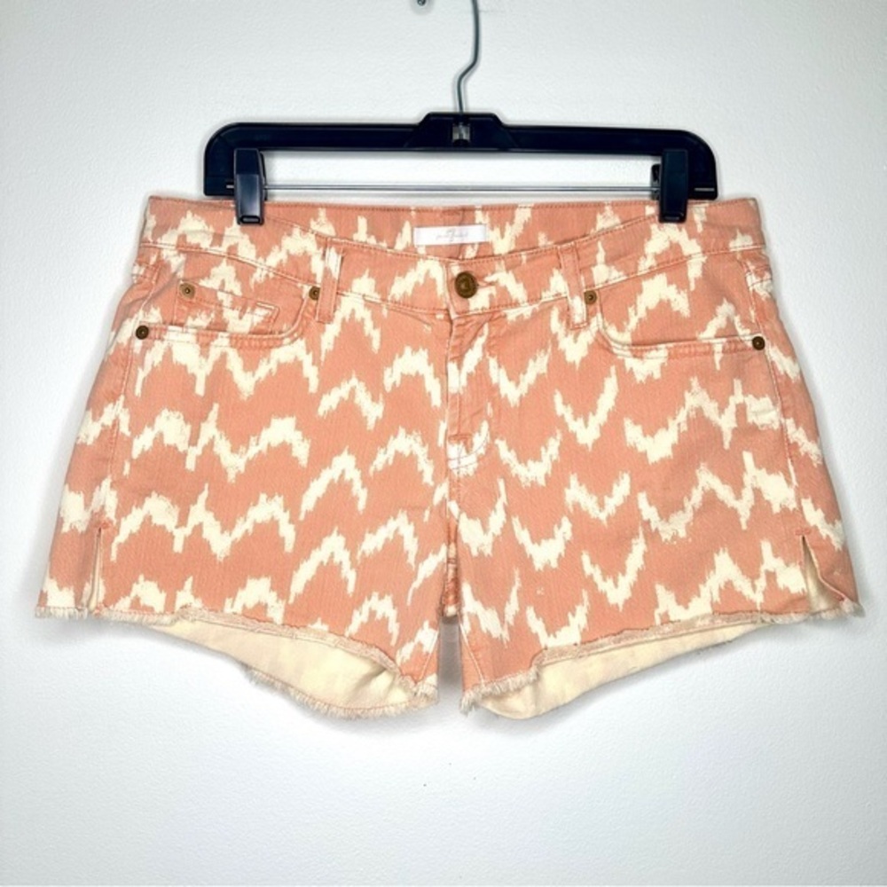 7 For All Mankind Peach and White Jean Shorts Relaxed Fit Size 30